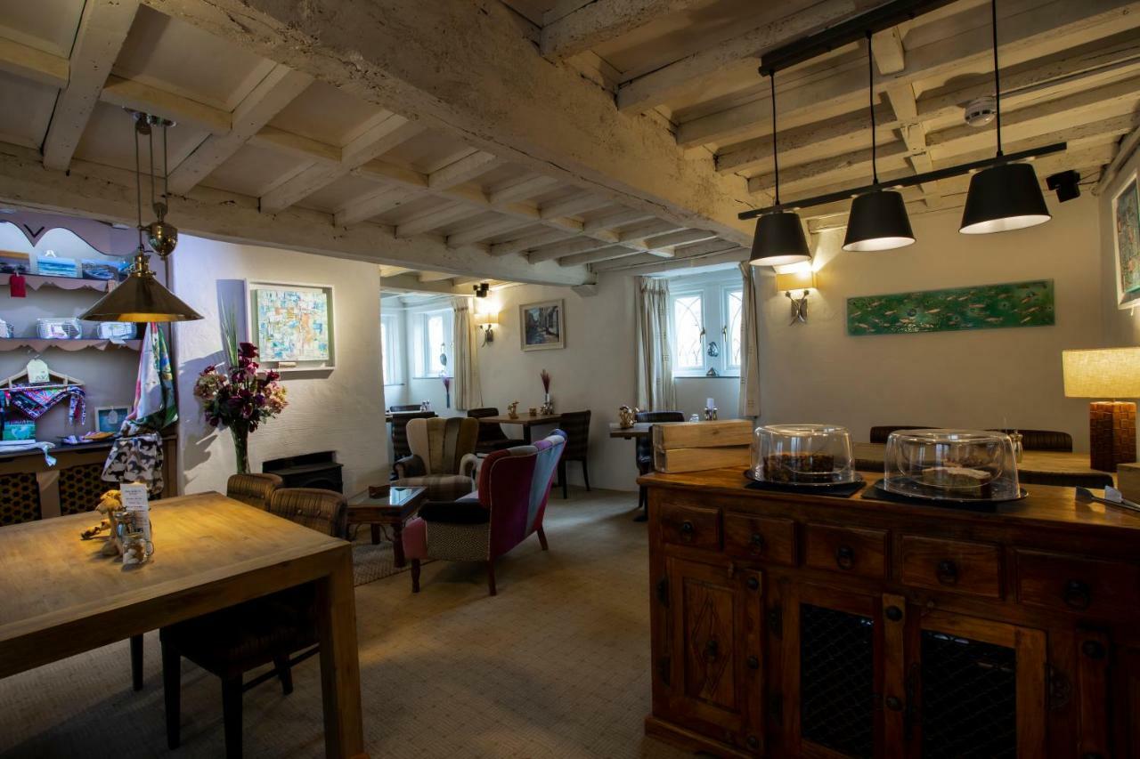 The Salty Monk Bed & Breakfast سيدموث المظهر الخارجي الصورة